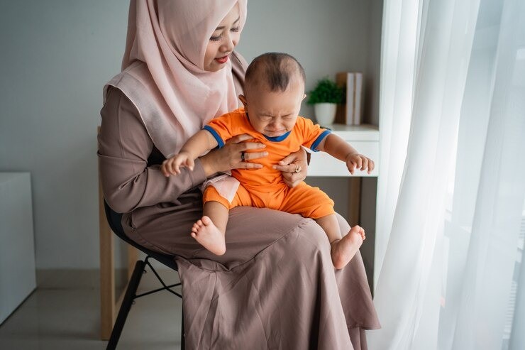 anak tantrum, cara menghadapi tantrum, kenapa anak tantrum, tantrum balita, parenting positif tantrum, anak marah meledak-ledak, tips menghadapi emosi anak